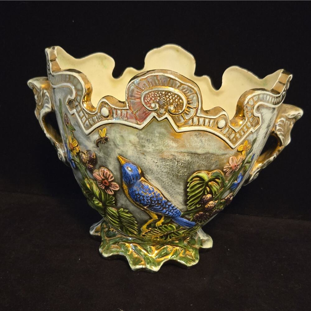 Mojalica Decorative Antique Glossy Ceramic planter gold embossed